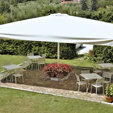 Apartment Mit Mezzanin Und Schwimmbad- In Einem In Den Huegeln By Interhome Pesaro